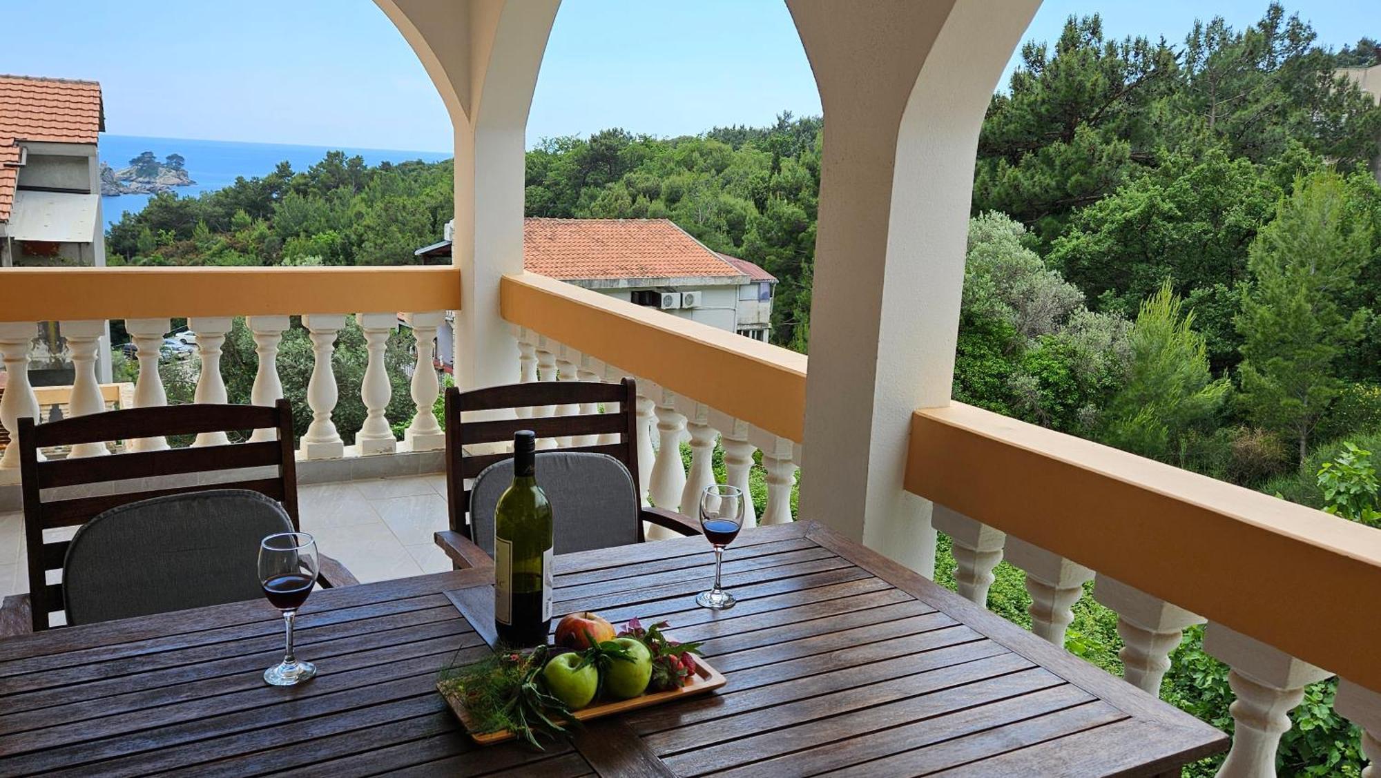 Apartmani Lime Petrovac Exterior foto